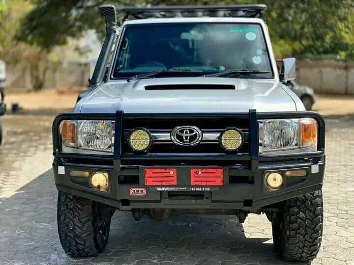 toyota land cruiser