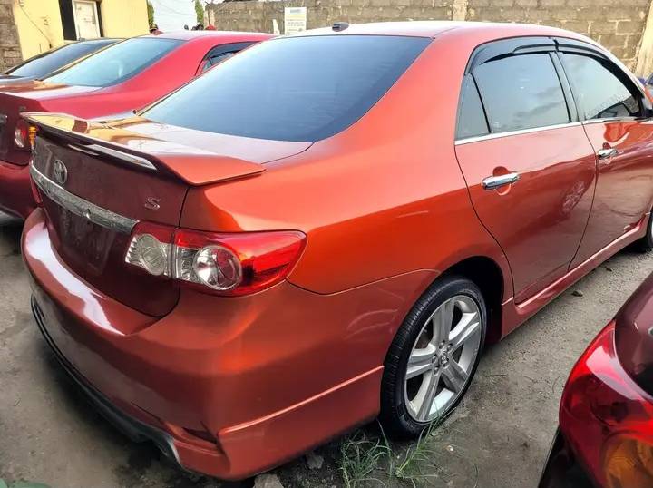 A picture of Toyota Corolla S 2013