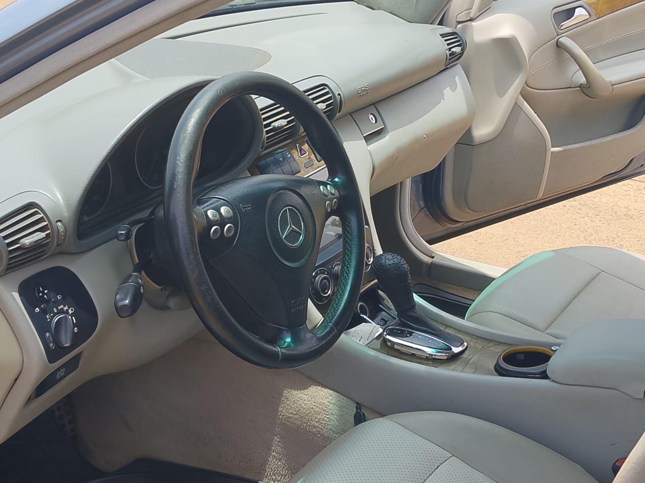 A picture of 2008 Mercedes Benz benz