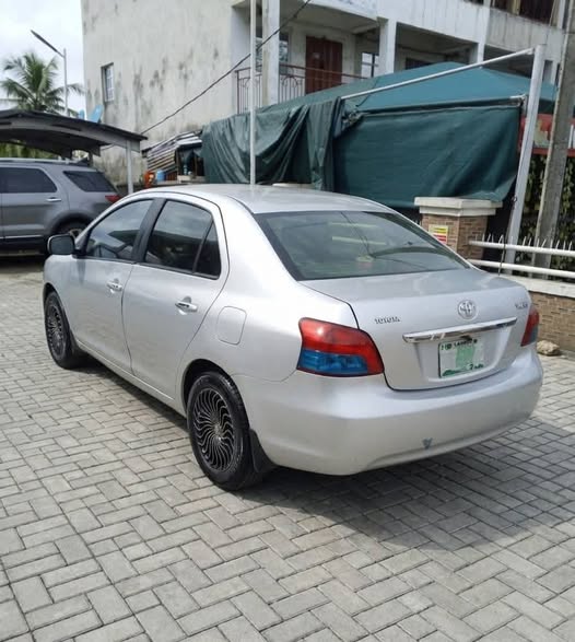 A picture of Toyota Yaris 2007