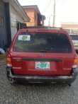 A picture of Oya owner needs money urgently Clean Reg 04 Ford Escape