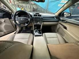 A picture of Toyota Camry XLE 2013