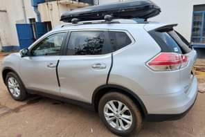 A picture of 55 million Xtrail WhatsApp Call 0776 245142 