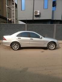 A picture of Benz c180