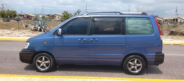 used toyota noah