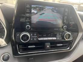A picture of 2020 Toyota Highlander XLE