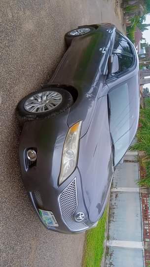 A picture of Venza engine Camry 010