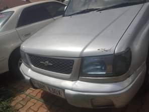 A picture of Harreir 2.2cc 14.5m Subaru 6.5m Kikumi 5m 0705835212 See Translation