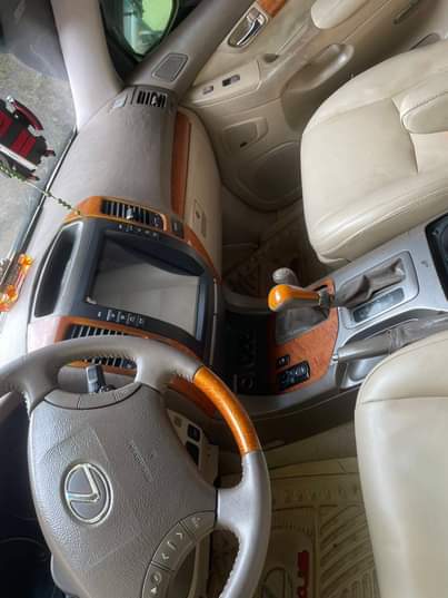 A picture of Extremely Clean Lexus Gx470 nothing to fix Owerri imo state