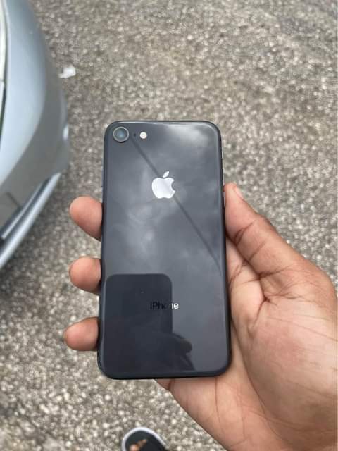 iPhone M.