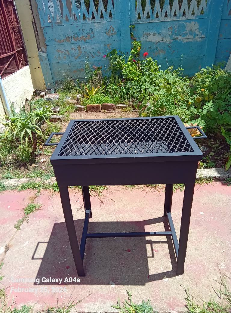 braai stands