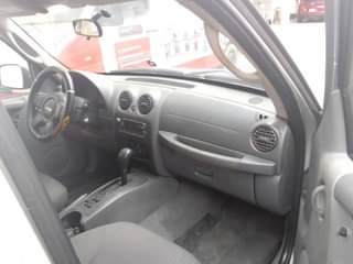A picture of Used 2005 Jeep Liberty