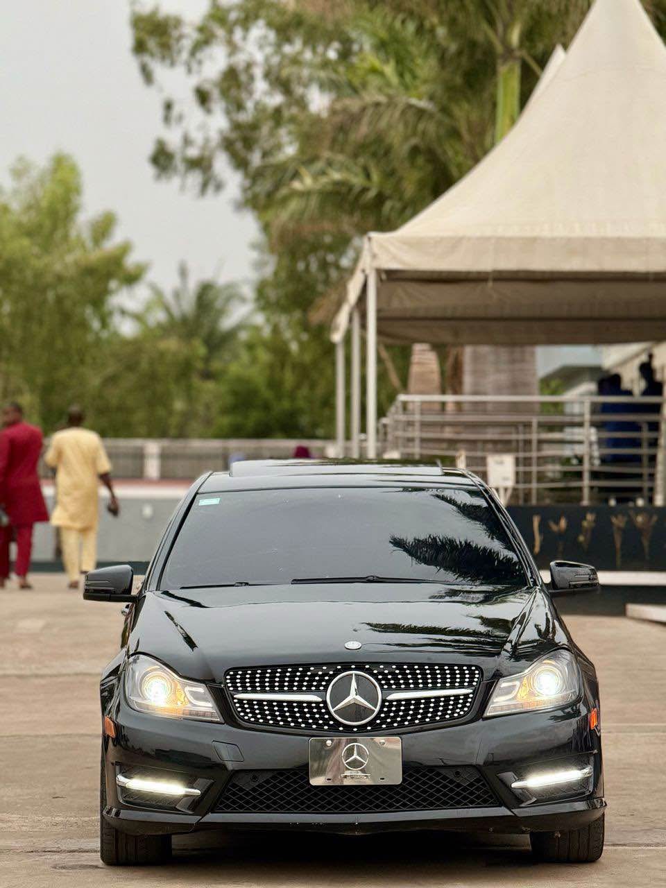 A picture of MERCEDES BENZ C300 2008
