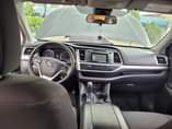 A picture of Neatly Nigeria used Highlander 2018 model Location lekki