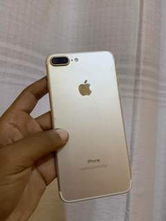 A picture of Iphone 7 plus 32GB