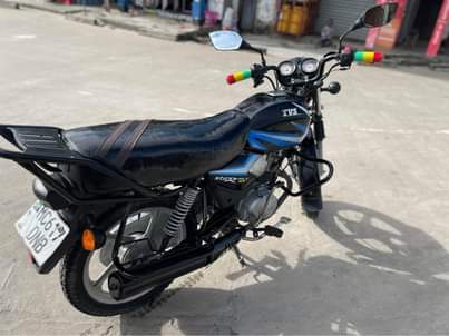 A picture of Tvs cc 125