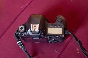 A picture of Canon 6D Body Fullframe Tsh . 1 150 000 tu