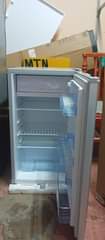 A picture of ADH single door fridge on the sale