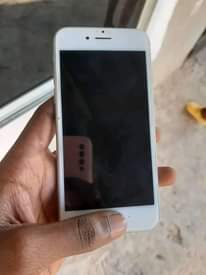 A picture of Iphone 6 plain