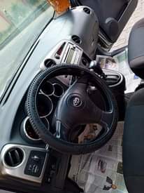 A picture of Toyota matrix 2006 first body pan