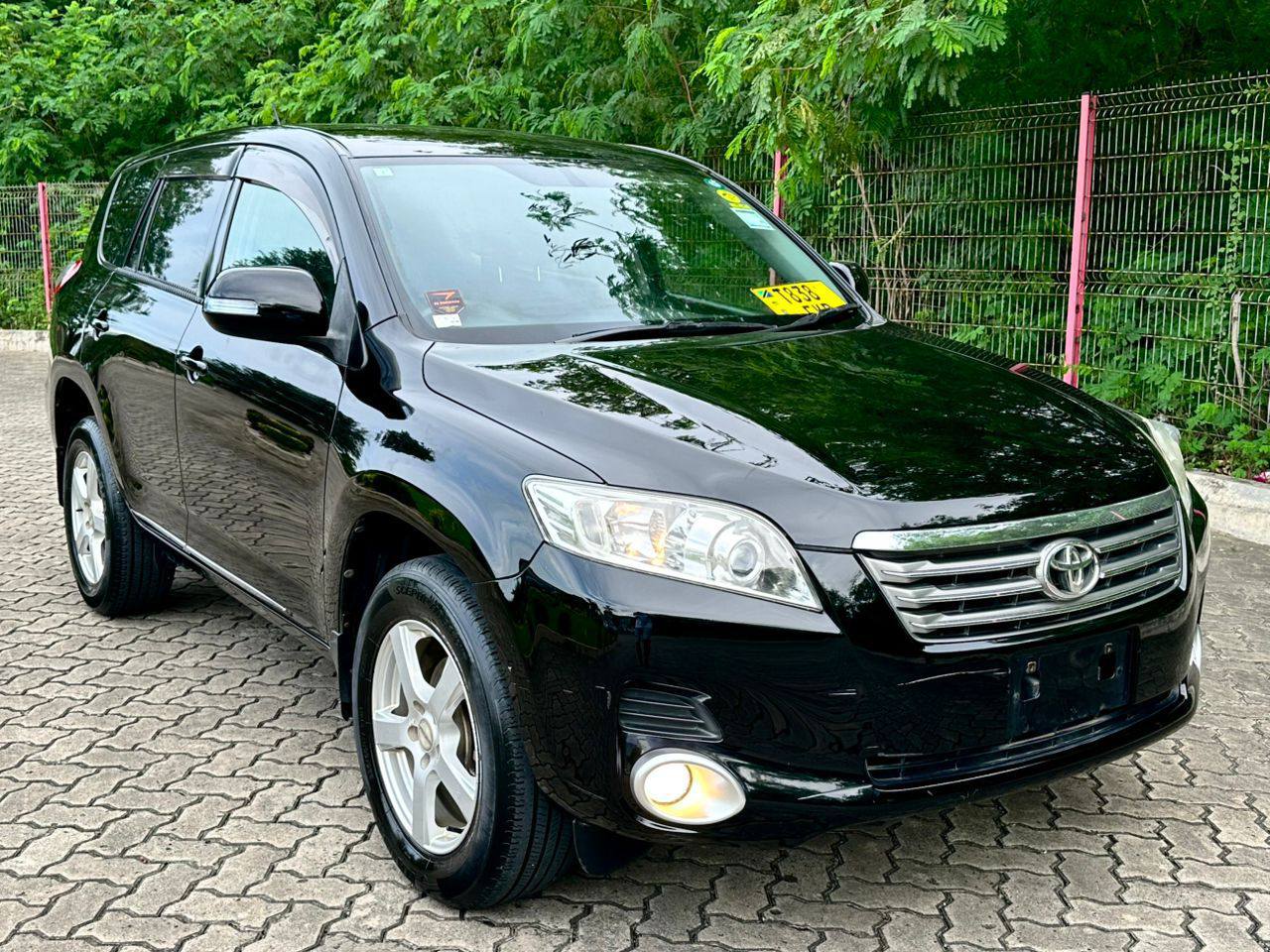 A picture of Price 32 8M Contact Toyota Vanguard EK Year 2009 Cc