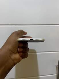A picture of iPhone 11 128GB