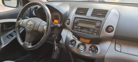 A picture of 2009 TOYOTA RAV 4 LADY DRIVEN CRUISE CONTROL AL FUTTAIM
