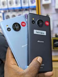 A picture of Aquos sense 7 GB128 Ram6 used siku 2 tu