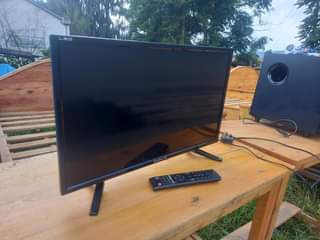 A picture of NAUZA SINGSUNG TV NCH24