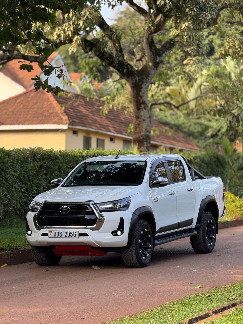 used toyota hilux