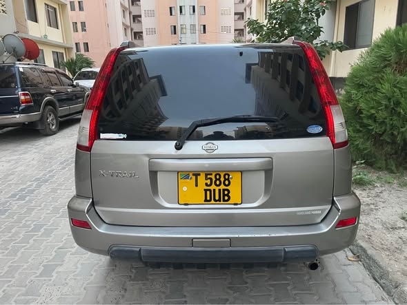A picture of NISSAN XTRAIL ENGINE MR20 YEAR 2005 Cc1980 FULL AC FULL