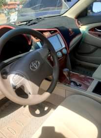 A picture of Toyota Camry 08