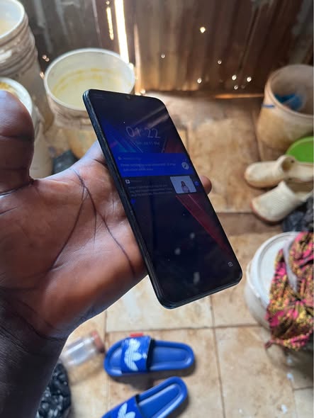 A picture of Infinix hot 10 play