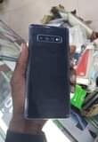 A picture of SAMSUNG GALAXY S10