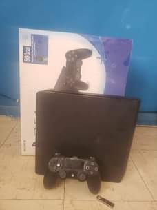 A picture of Hacked slim Playstation 4 1 terabyte with 15 games