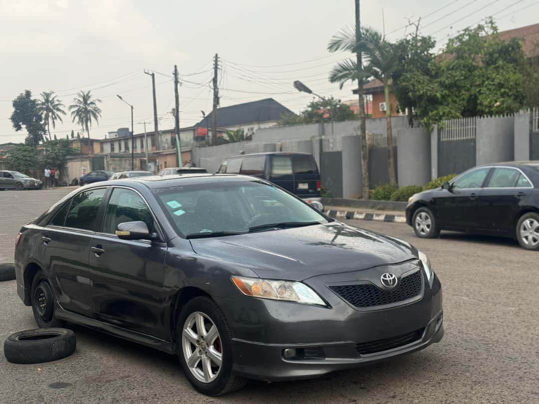 A picture of Toyota Camry Sport 2008 Toks Standard