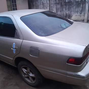 A picture of Toyota Camry 2001 Tinny Light 