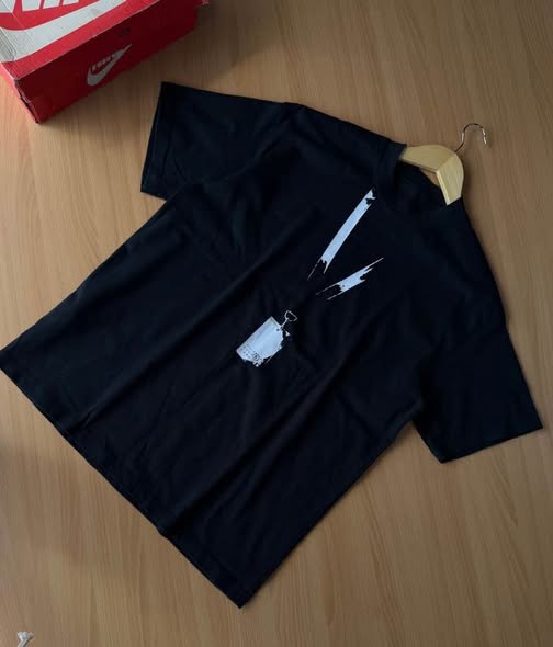 A picture of Mens T shirts