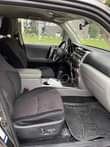 A picture of TOYOTA 4RUNNER 2013