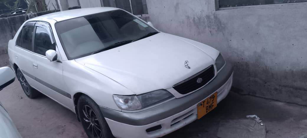 A picture of Toyota Premio Old