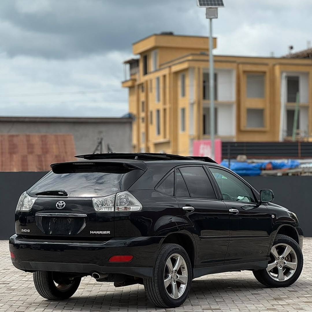A picture of TOYOTA HARRIER SUV PREMIUM PACKAGE 2009 Vehicle Price 45 800