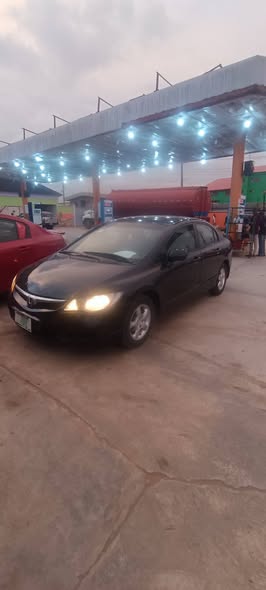 A picture of Honda Civic 09