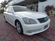 A picture of Toyota Crown
