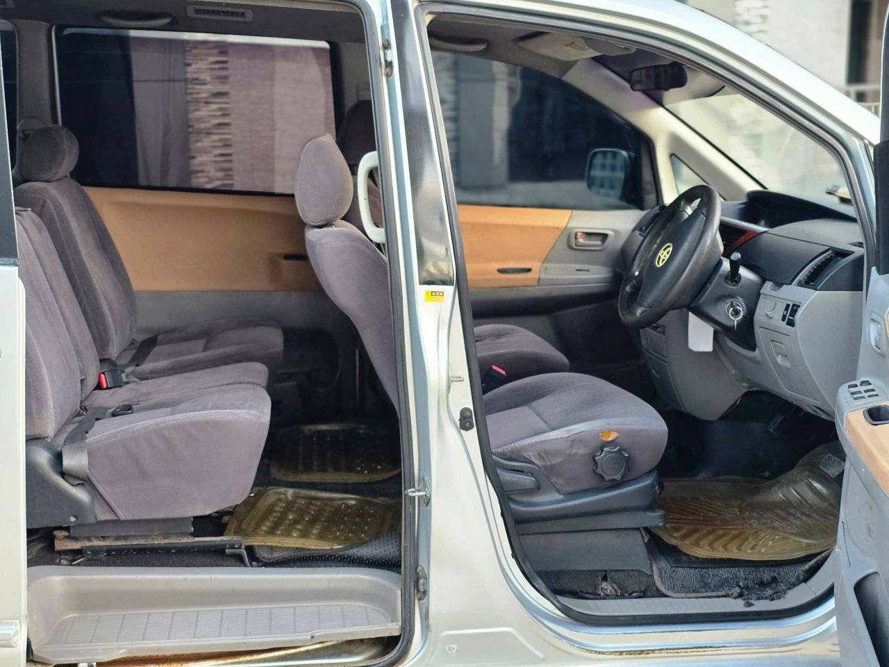 A picture of Car