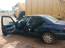 A picture of Peugeot 406