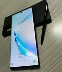 A picture of Android device