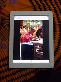 A picture of Nauza ipad GB 64. 130000. O628508450