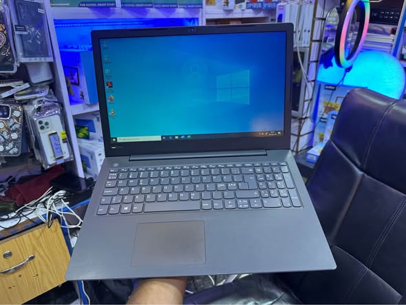 A picture of Lenovo 14 inches