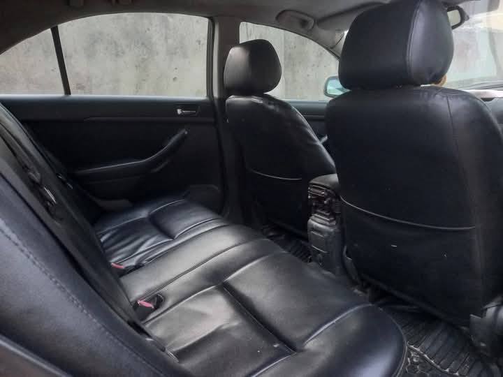 A picture of Toyota avensis MANUAL GEAR