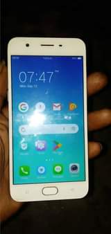 A picture of OPPO A57 with 64